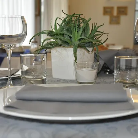 Garden فندق لينانو سابيادورو