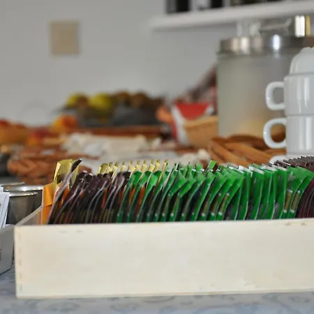 Garden فندق لينانو سابيادورو