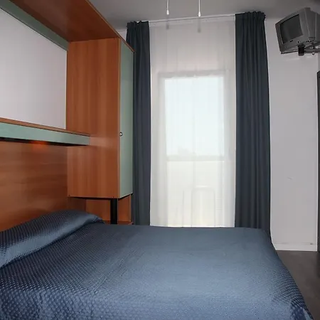 Hotel Garden 3*